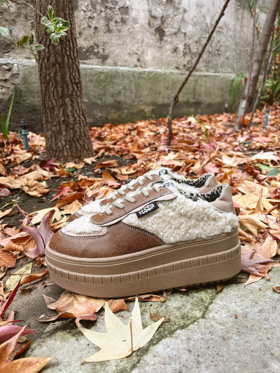 COZY SNEAKERS