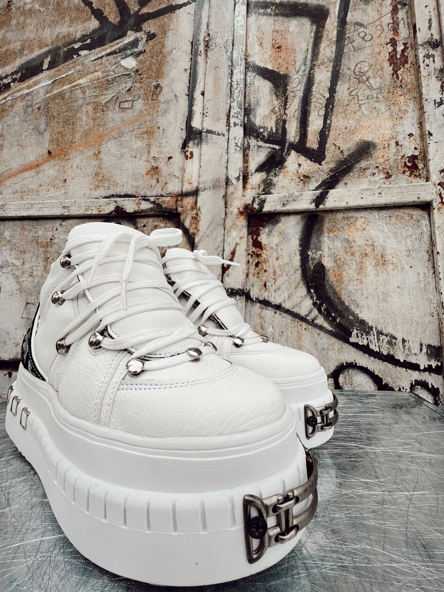 NEW FESSIA WHITE 2.0