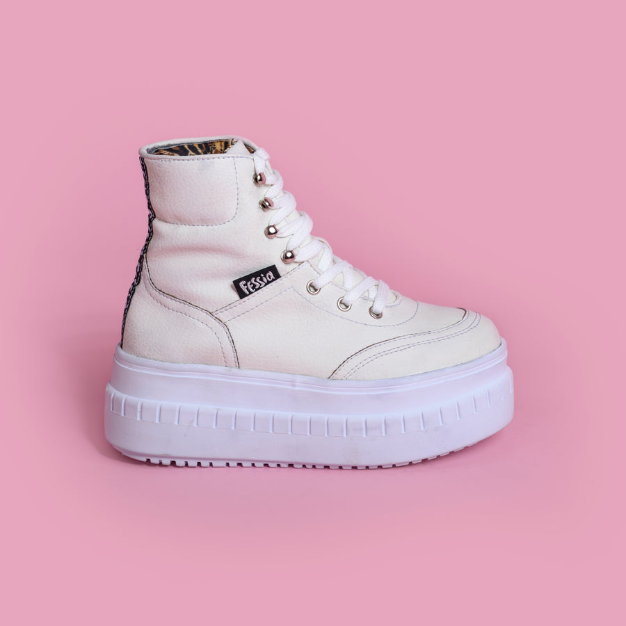Funky Boot White